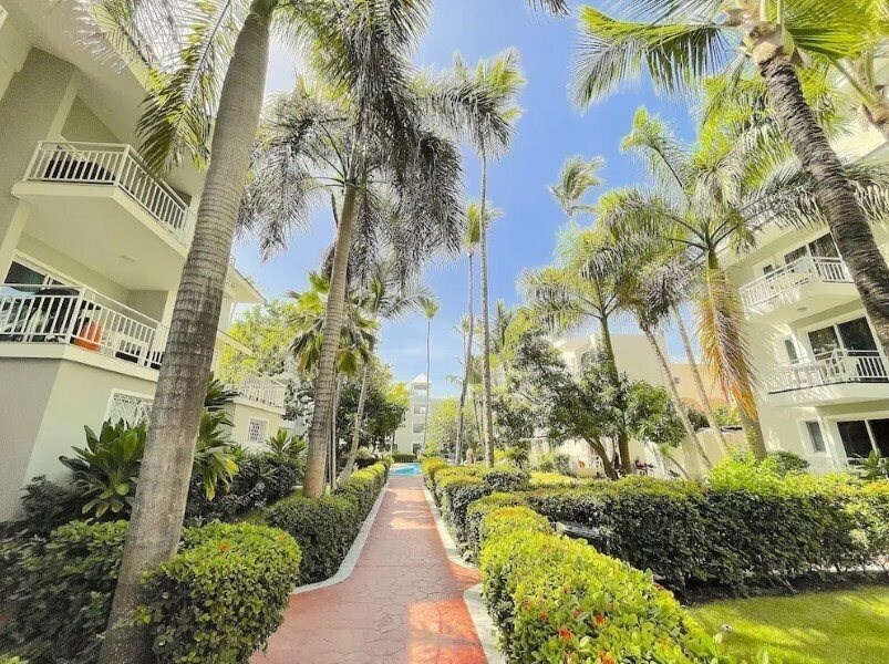 Фотография Relax Studios Deluxe Pool Wifi Beach 4*