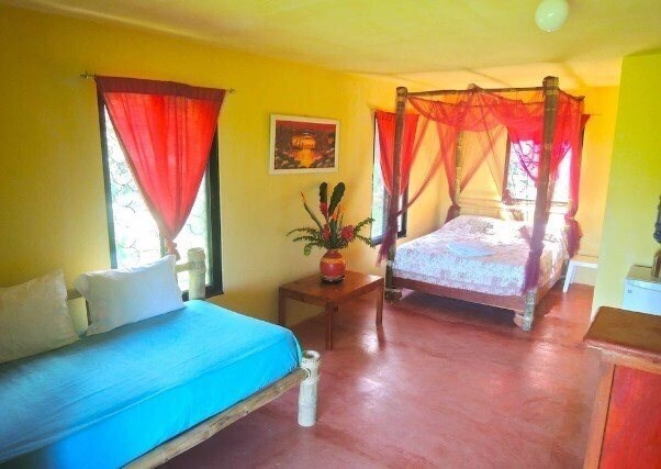 Obraz Jurassic Park Hotel + 2*