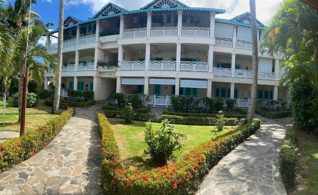 Готель La Dolce Vita Residence 3*