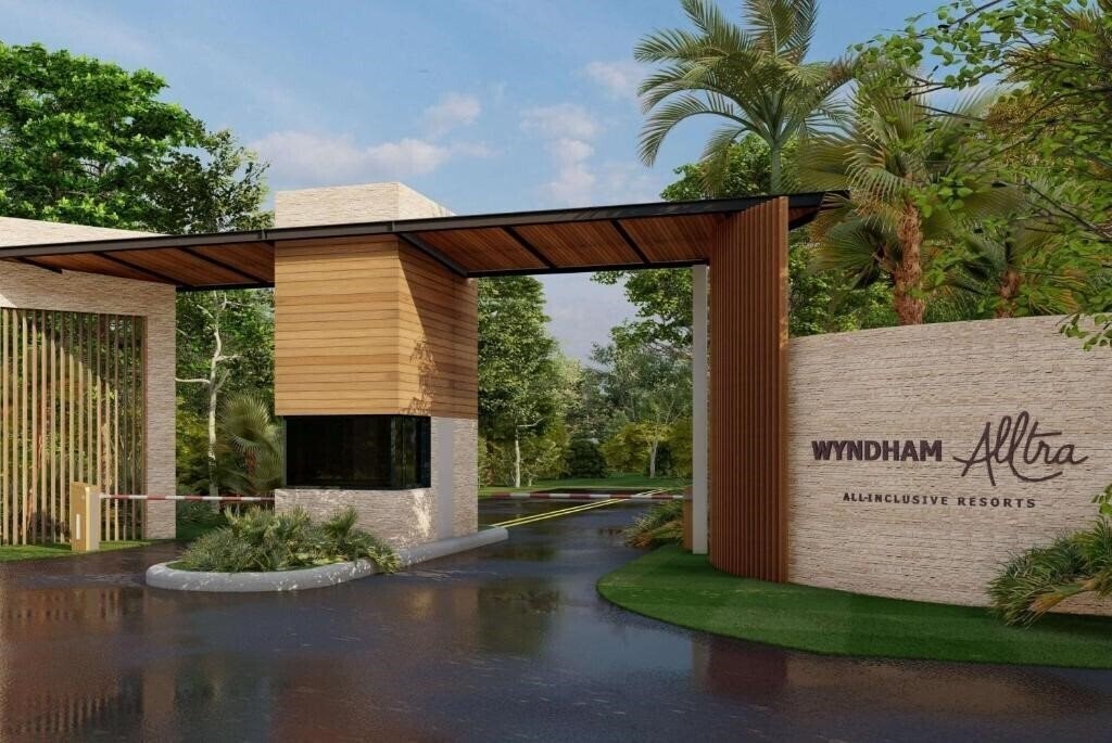 Hotel Wyndham Alltra Samana 4*