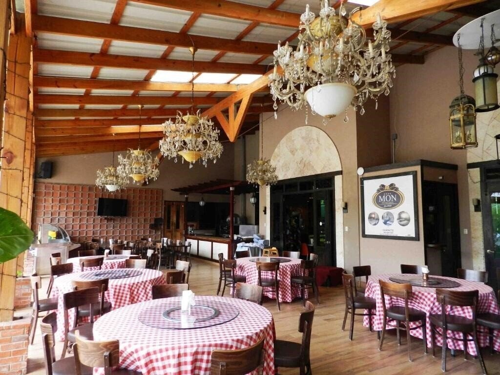 Zdjęcie Mon Hotel Boutique + 3*