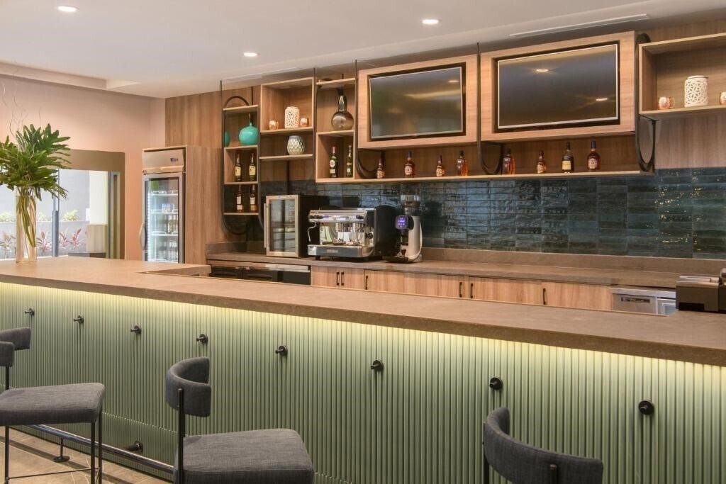 Zdjęcie Courtyard by Marriott Santo Domingo (ex. Marriott Courtyard, Courtyard) 3*