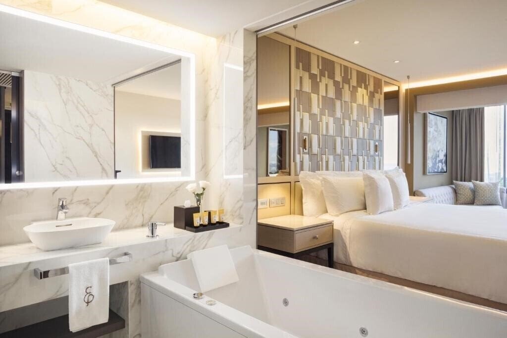 Фотографія El Embajador A Royal Hideaway Hotel 5*