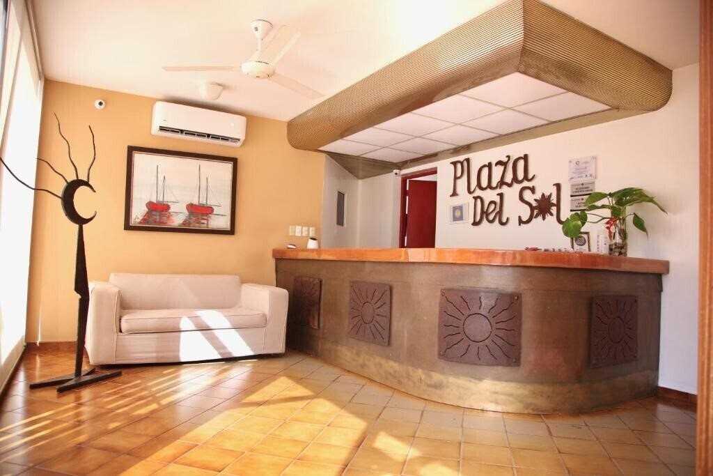 Готель Plaza Del Sol Apart Hotel 3*