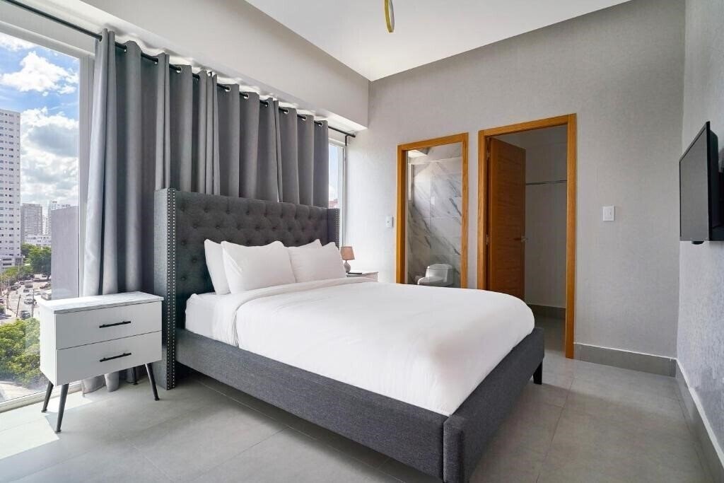 Фото Central Suites Tower 2*