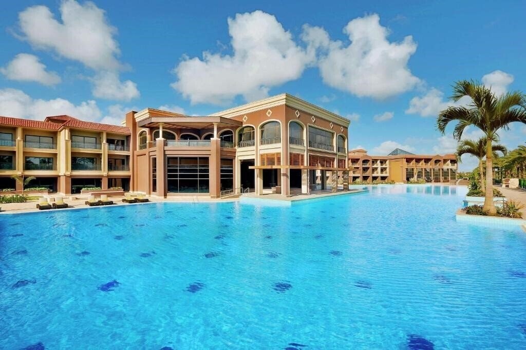Готель Hilton Alexandria King'S Ranch 5*