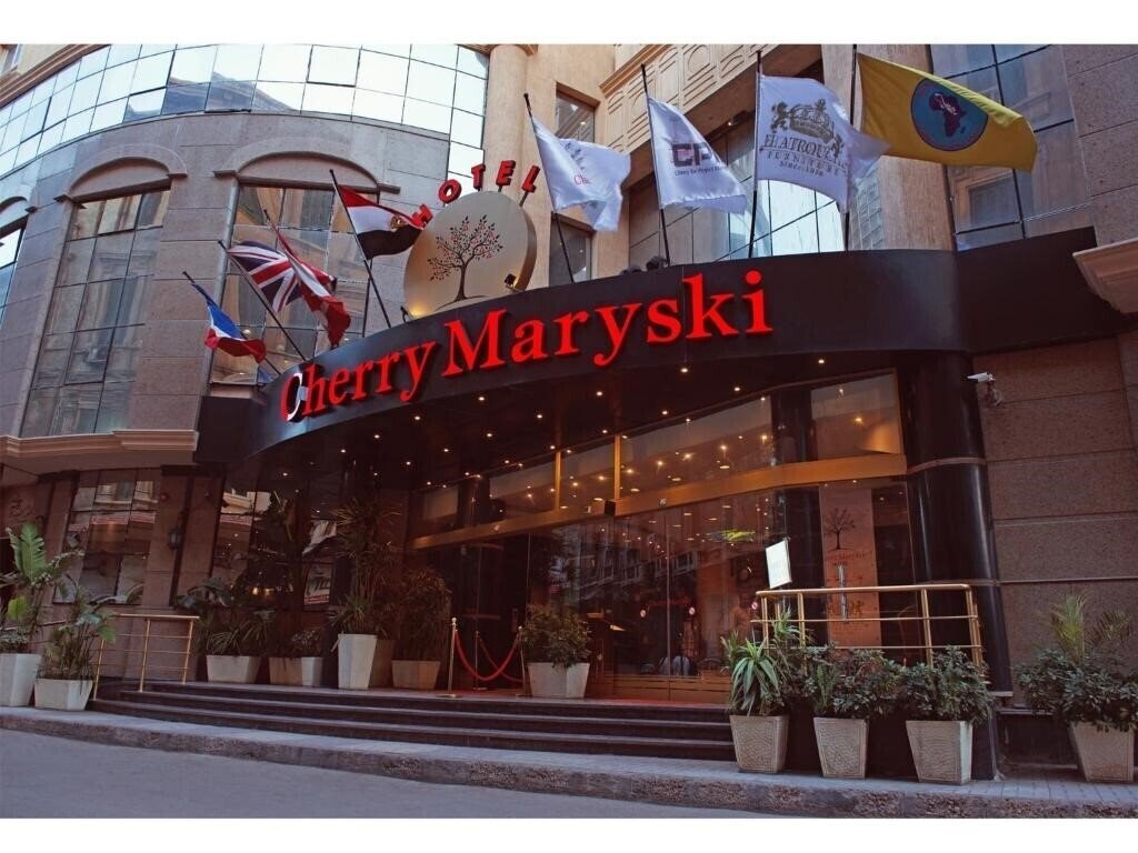 Отель Cherry Maryski Hotel 4*