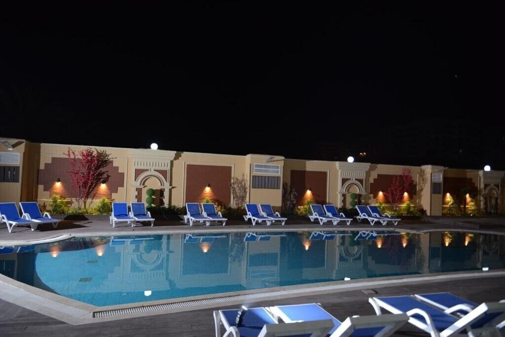 Фото Eastern Al Montazah Hotel 5*