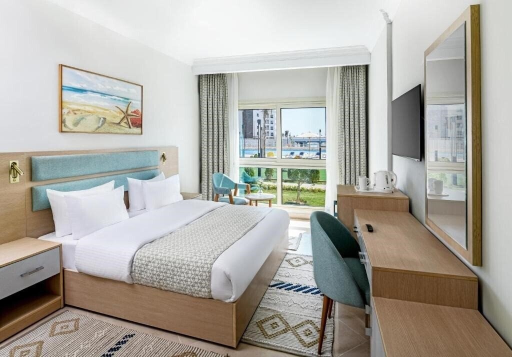 Фото Azur One Eleven 4*