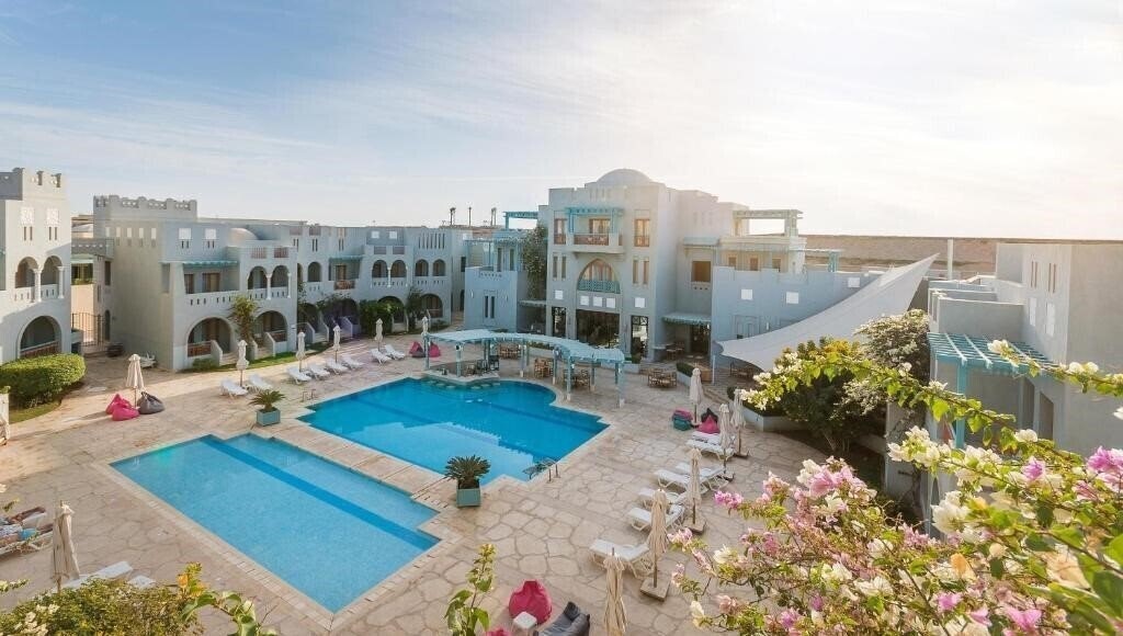 Hotel Fanadir Hotel El Gouna 4*