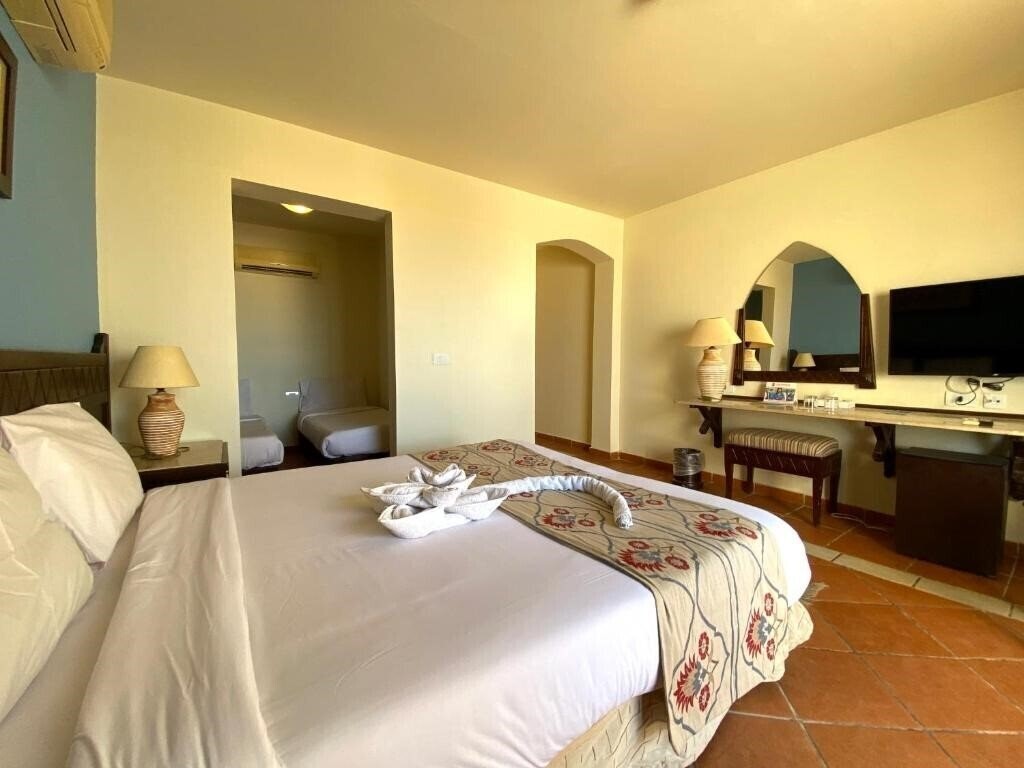 Фотографія Onatti Beach Resort (ex. Otium Senses Onatti) 4*