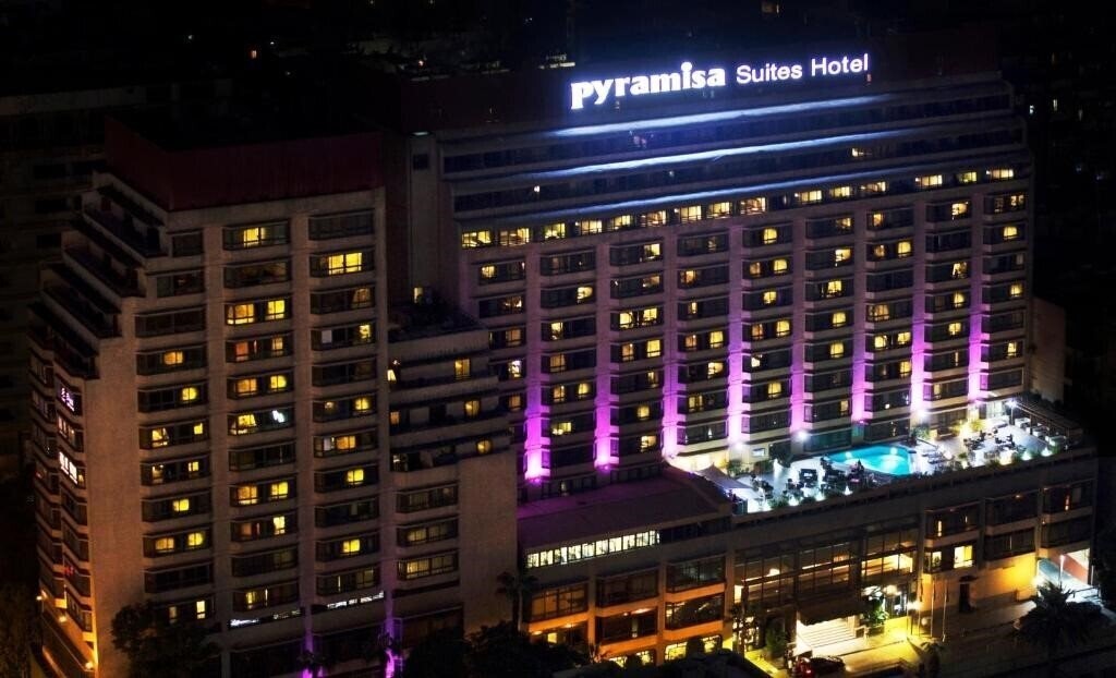 Отель Pyramisa Suites Hotel Cairo 5*