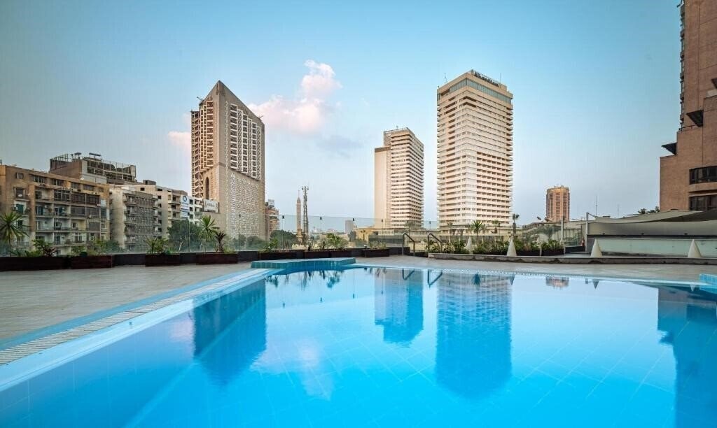 Изображение Pyramisa Suites Hotel Cairo 5*