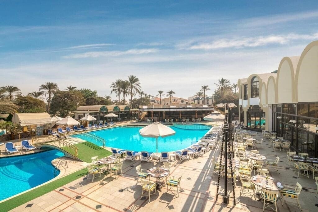 Зображення Jaz Pyramids Resort (ex. Oasis Pyramids Hotel, Pyramids Resort by Jaz) 4*