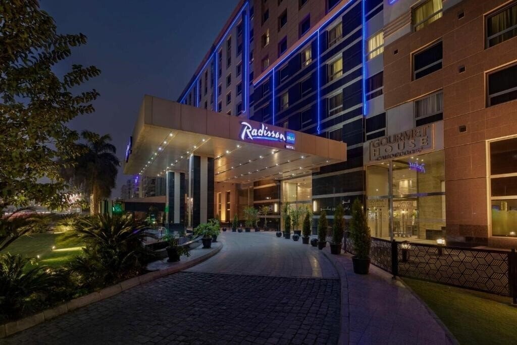 Hotel Radisson Blu Hotel Cairo 5*