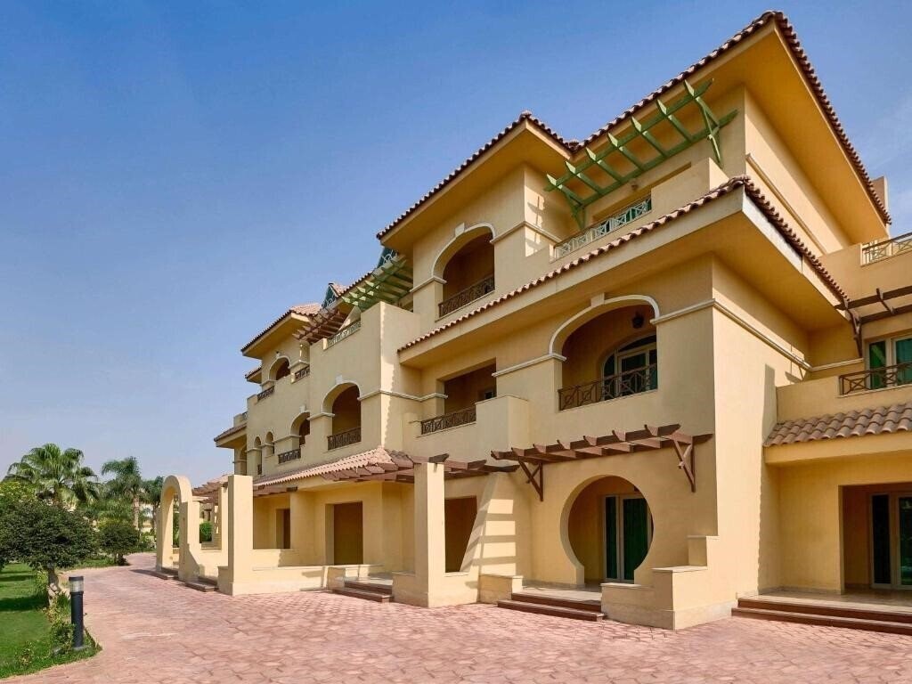 Zdjęcie Movenpick Hotel & Casino Cairo Media City 5*