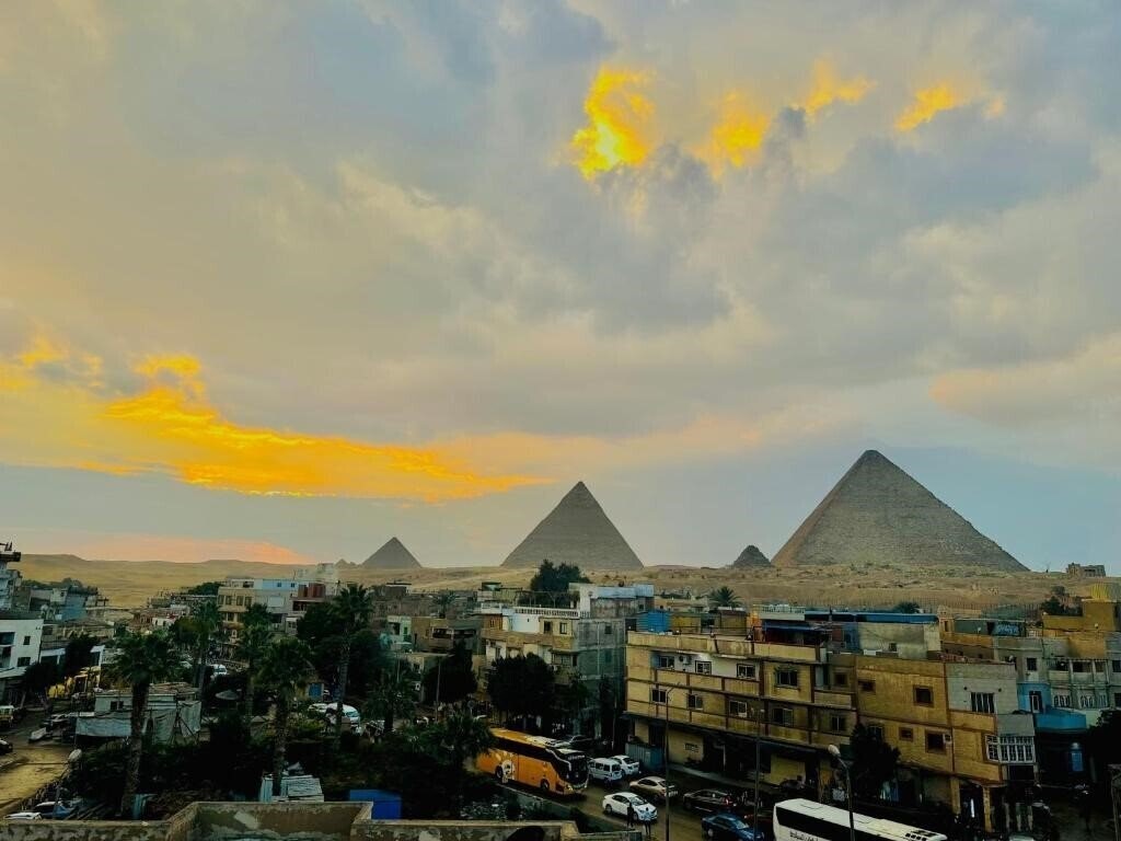 Zdjęcie Cairo Pyramids Hotel (ex.  Movenpick Resort Cairo Pyramids) 5*