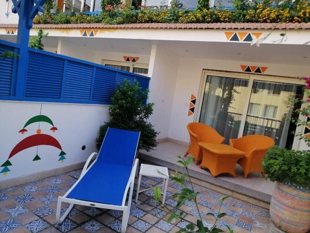 Zdjęcie Almadiafa Hotel (ex. Al Madiafa) 3*