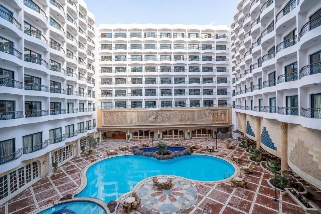 Hotel Azal Pyramids Hotel 4*