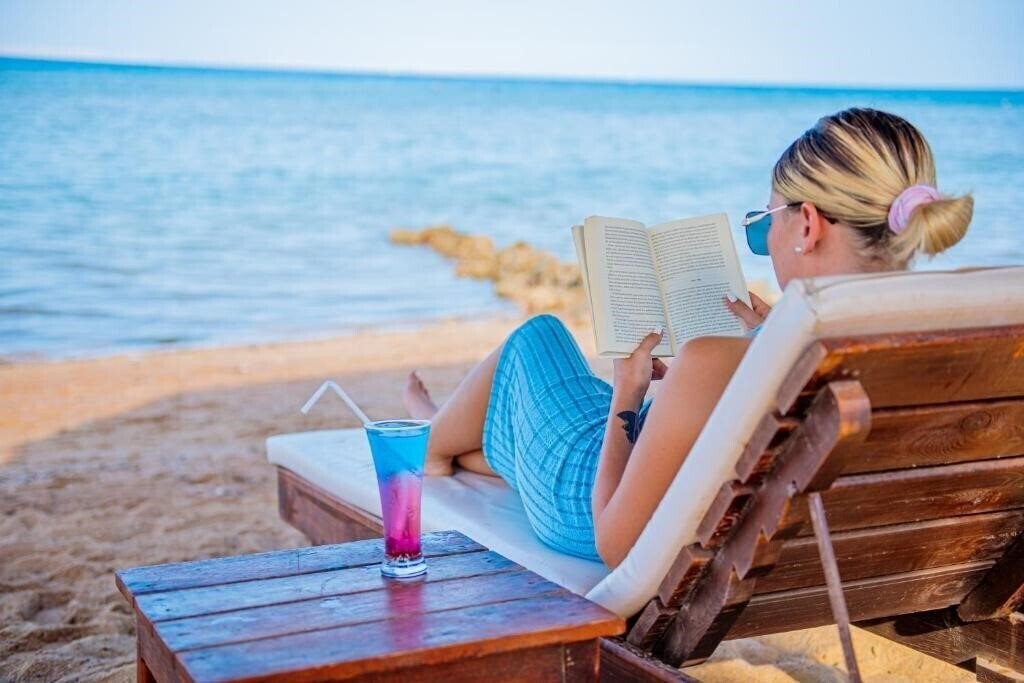 Zdjęcie Caves Beach Resort 5*