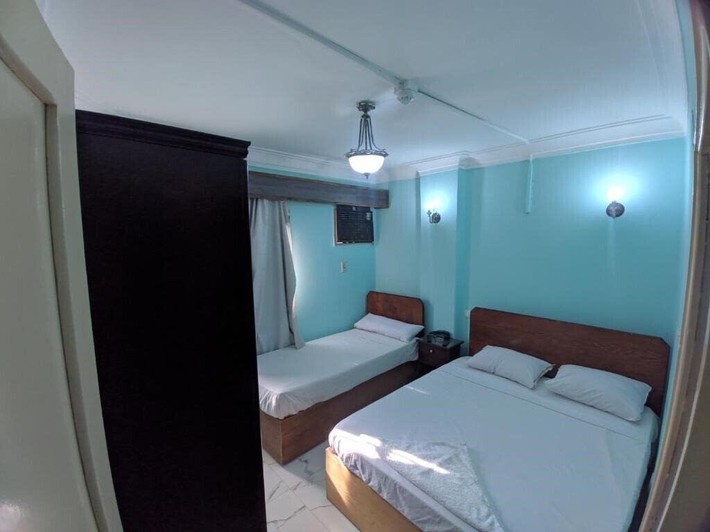 Готель Golf Hotel 2*