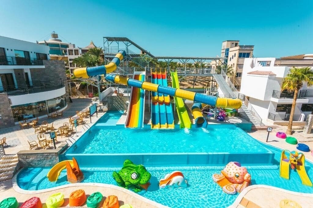 Готель La Rosa Waves Beach Resort & Aqua Park (ex. Premium Seagull) 4*