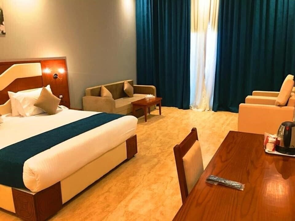 Hotel Hawaii Paradise Aqua Park Resort 5*