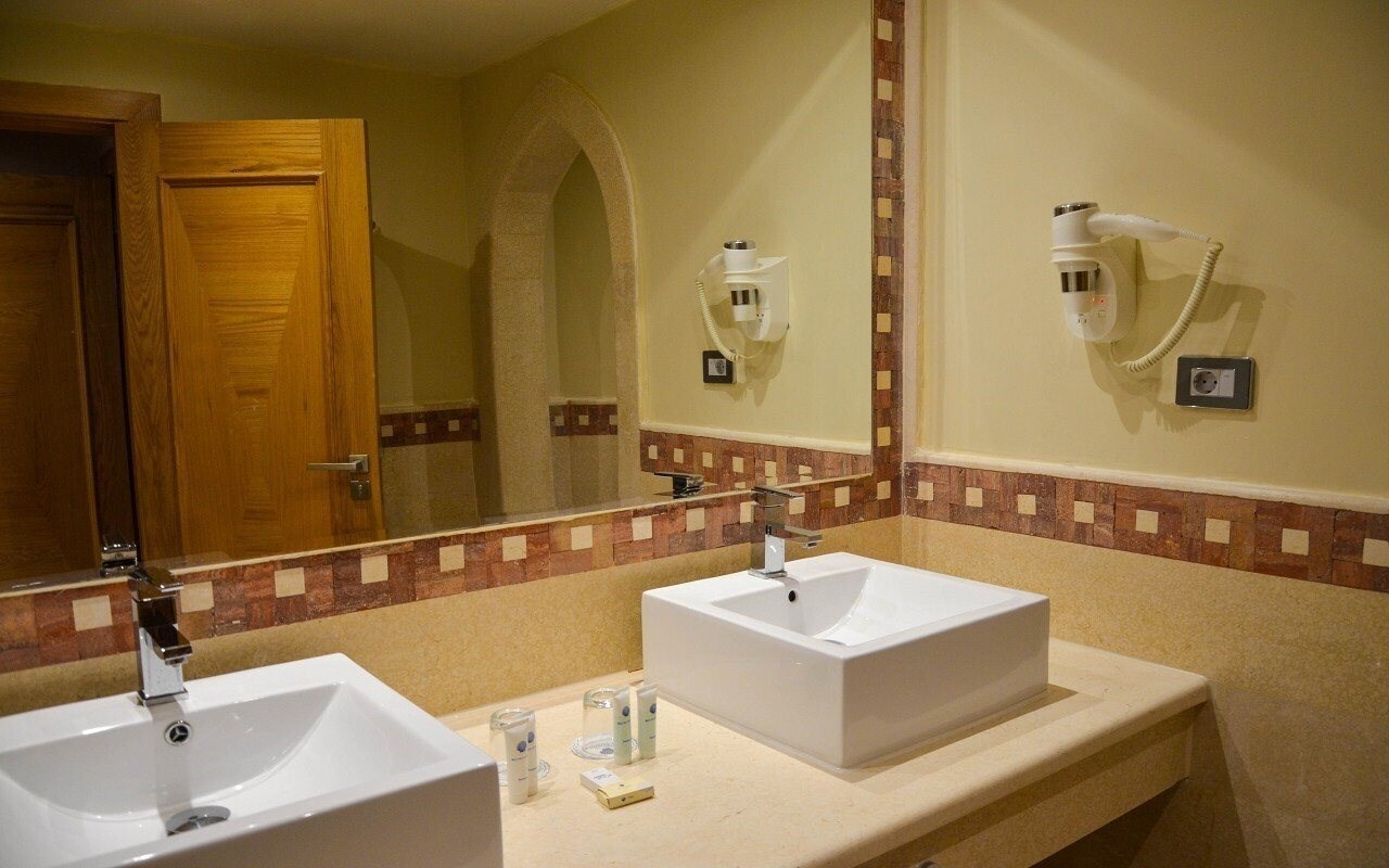 Zdjęcie The Grand Marina (Adults Only) 5*