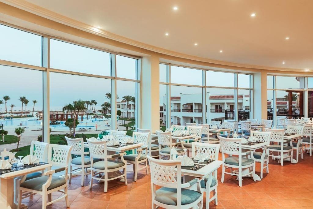 Zdjęcie Sunrise Alma Bay Resort (ex. Grand Seas by Sunrise, Protels Grand Seas Resort, Host Mark) 4*