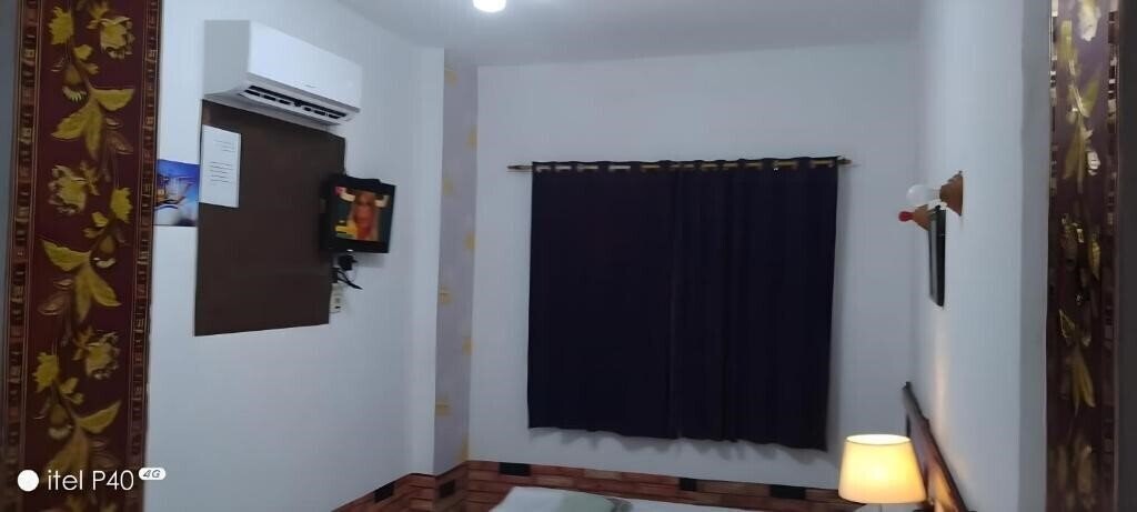 Zdjęcie 4 Seasons Hotel 3*