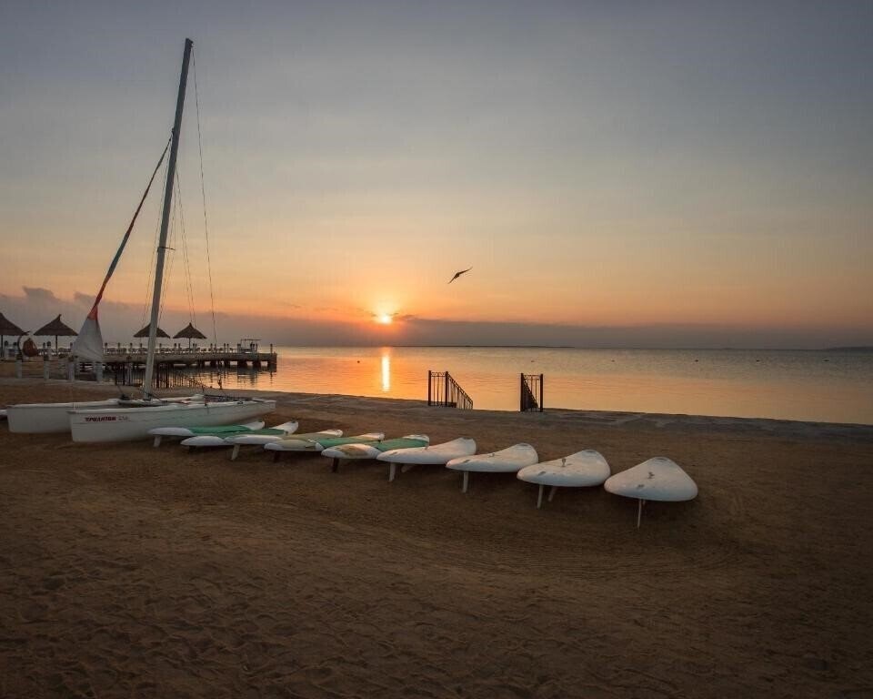 Zdjęcie Siva Grand Beach 4*