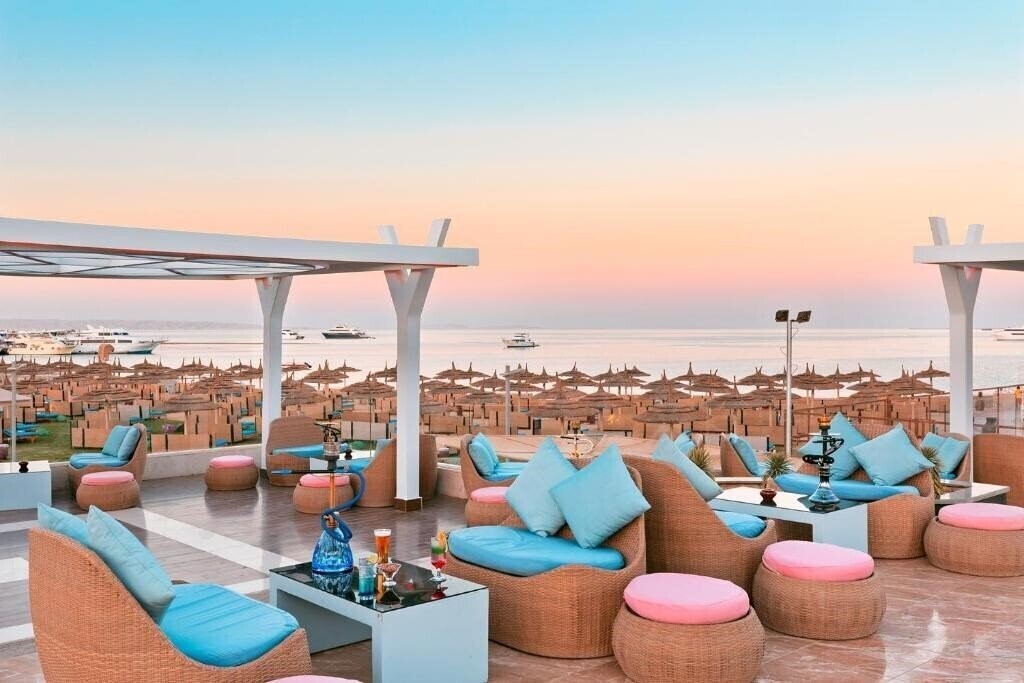 Фотография Pickalbatros White Beach Resort 5*