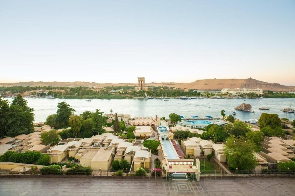 Hotel Isis Corniche Aswan 4*