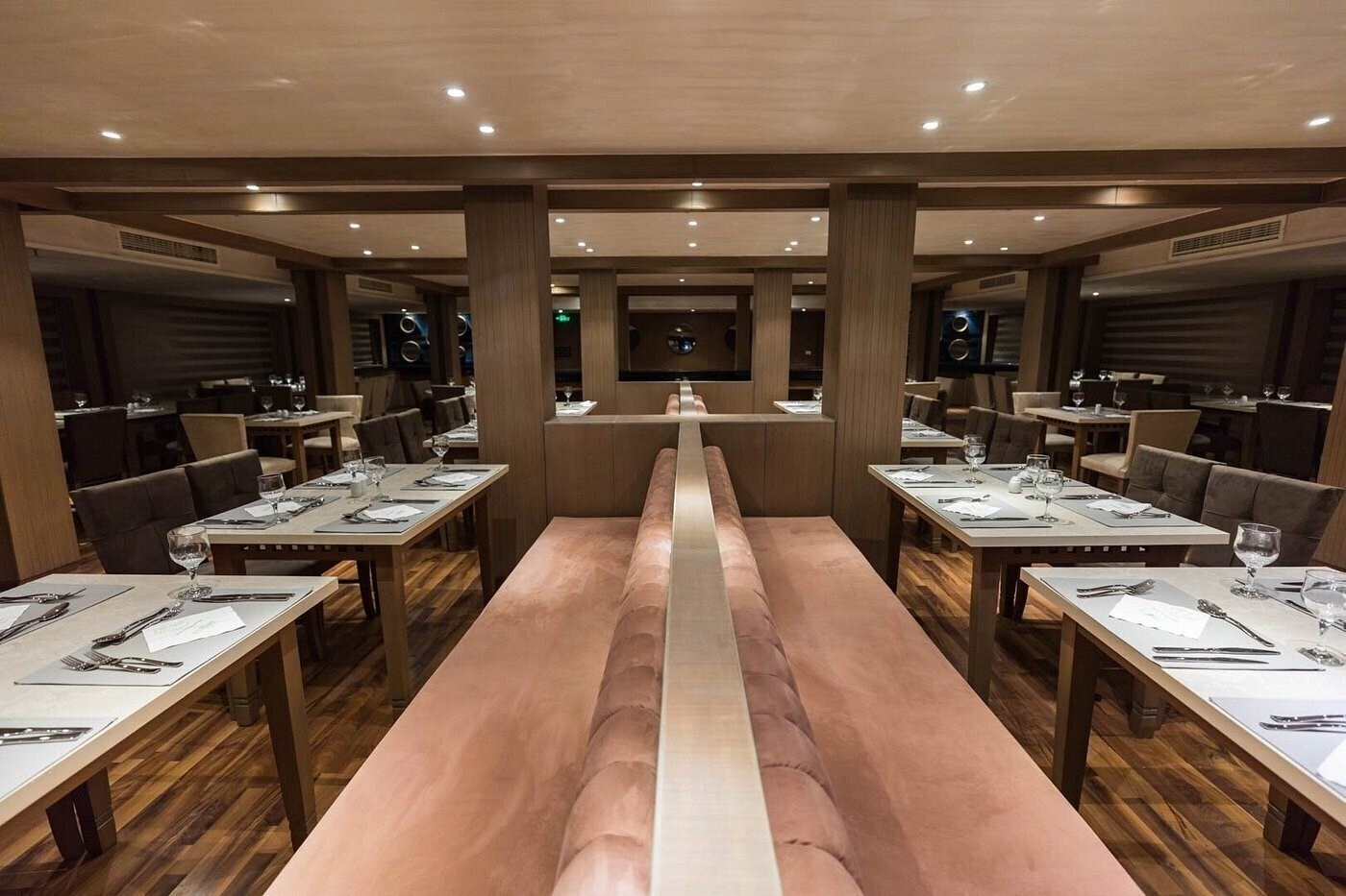 Картинка Semiramis III 5*