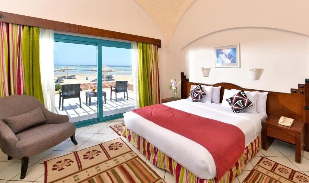 Zdjęcie Swisstouches Oriental Resort (ex. Hotelux Oriental Coast Marsa Alam, Sentido Oriental Dream, Swiss Touches Resort & SPA) 5*
