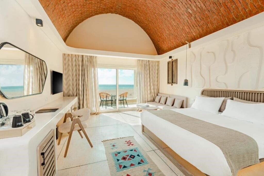 Hotel Sunrise Anjum Resort 5*