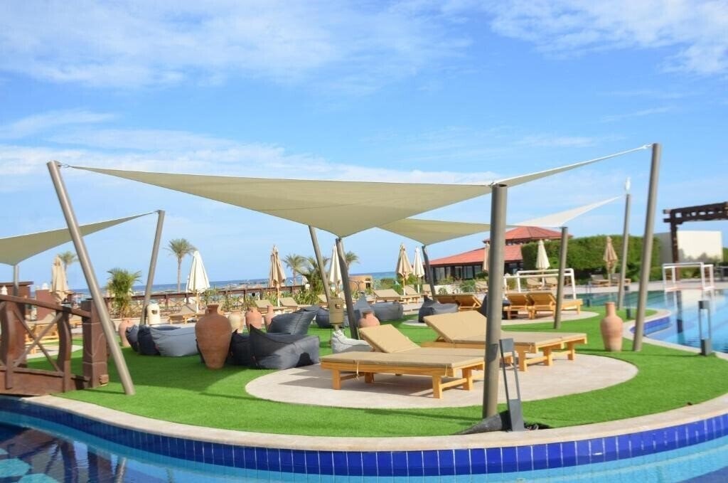 Фотографія True Beach Resort (ex. Deep Blue Inn, Laguna Beach Resort Marsa Alam, Laguna Beach Nakary Resort) 4*