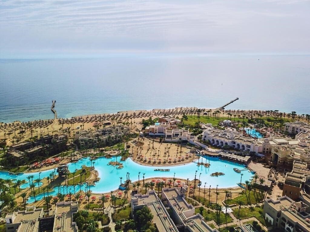 Фото Albatros The Palace Port Ghalib (ex. Intercontinental The Palace Port Ghalib Resort, Pickalbatros Palace Hotel Port Ghalib) 5*