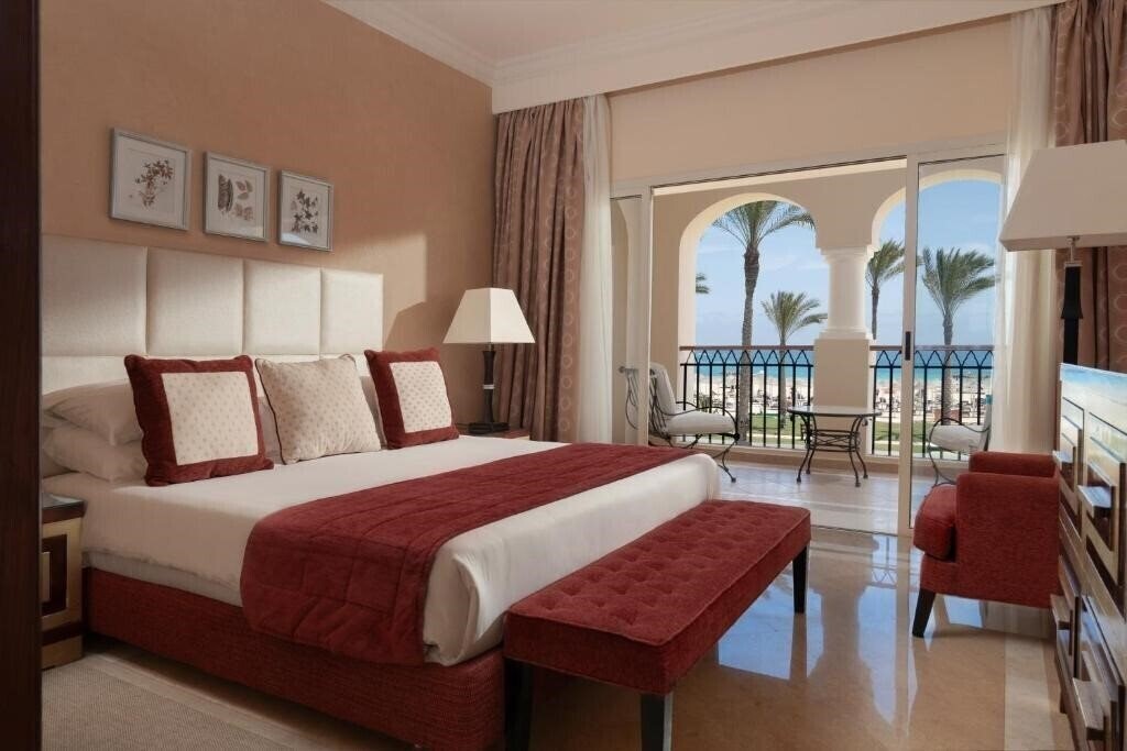 Фото JAZ Almaza Beach Resort Almaza Bay (ex.  Jaz Almaza Beach Resort) 5*