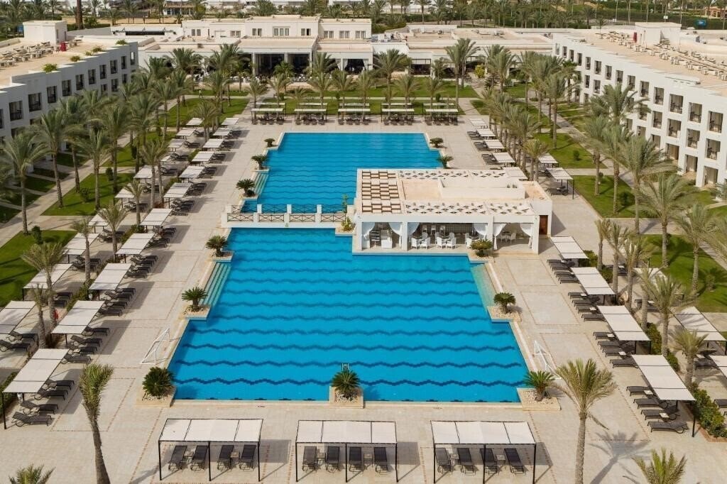 Hotel Jaz Elite Crystal Almaza Bay (ex. Jaz Crystal, Jaz Crystal Resort) 5*
