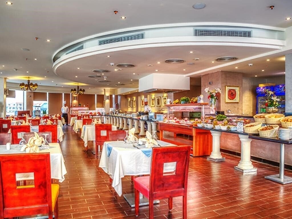 Картинка Porto Matrouh Beach Resort 5*