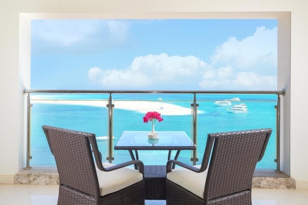 Obraz Triumph White Sands 4*