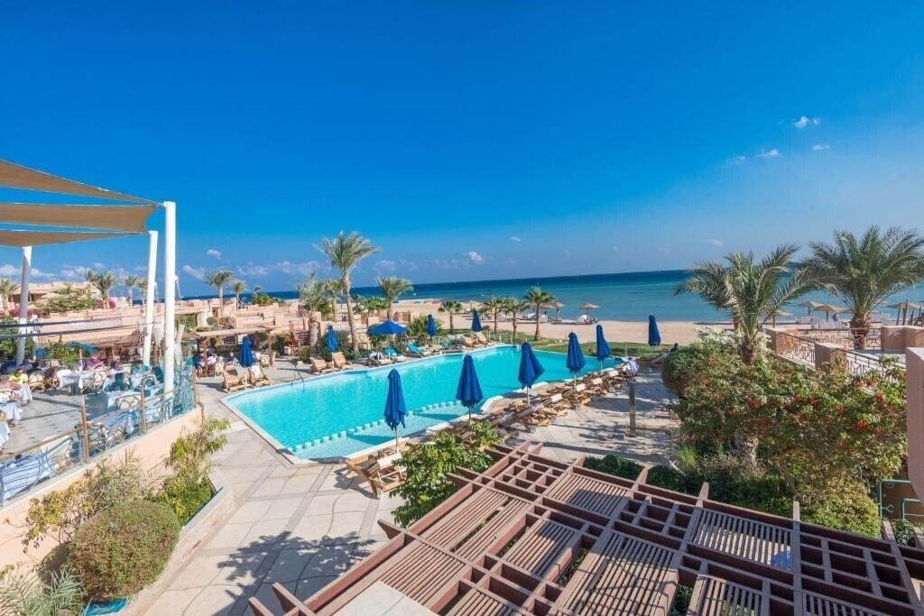 Готель Shams Prestige Abu Soma Resort 5*