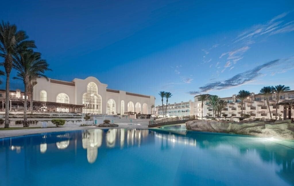 Зображення Pyramisa Beach Resort Sahl Hasheesh 5*