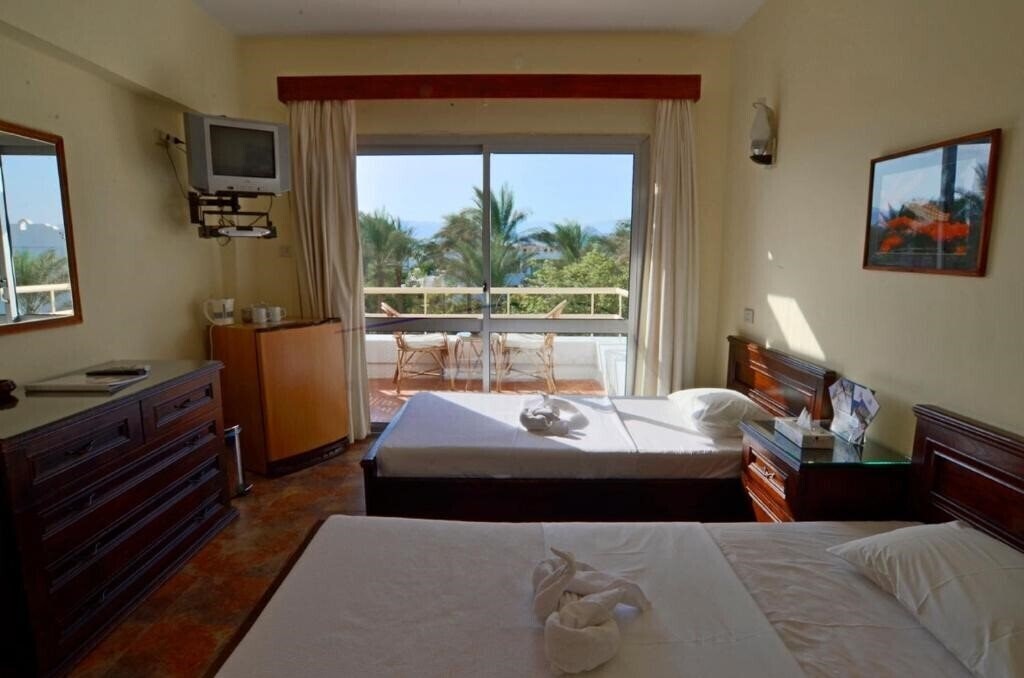 Фото Oonas Dive Club 3*