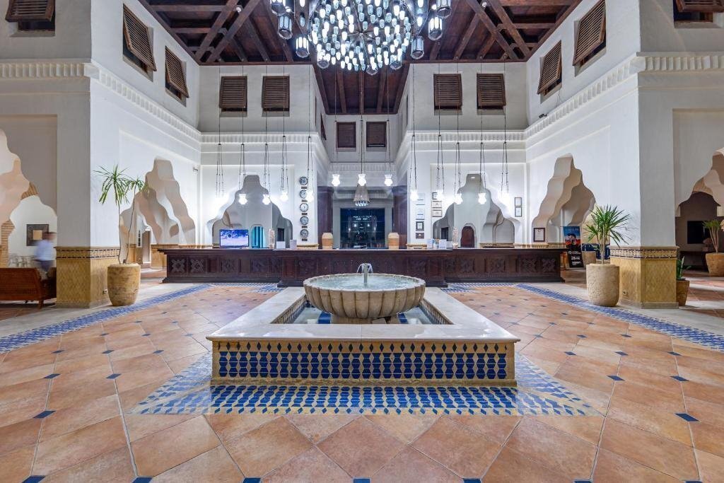 Zdjęcie Sharm Resort Hotel (ex. Sharm Plaza, Crowne Plaza Resort) 4*
