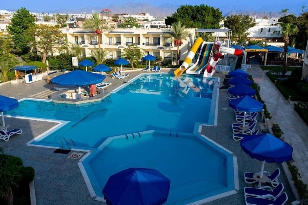 Hotel Cataract Resort 4*
