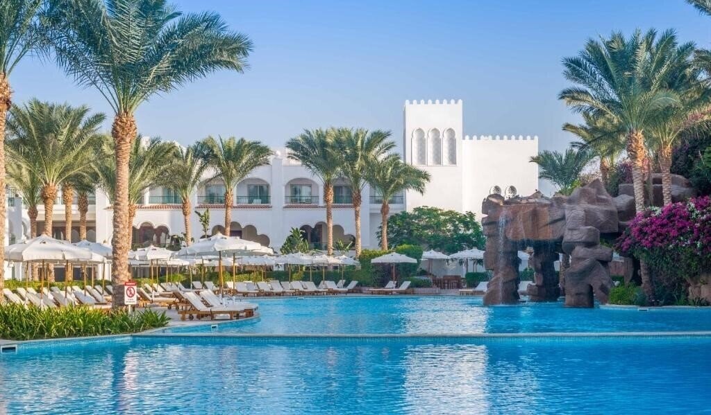 Hotel Baron Palms Resort 5*