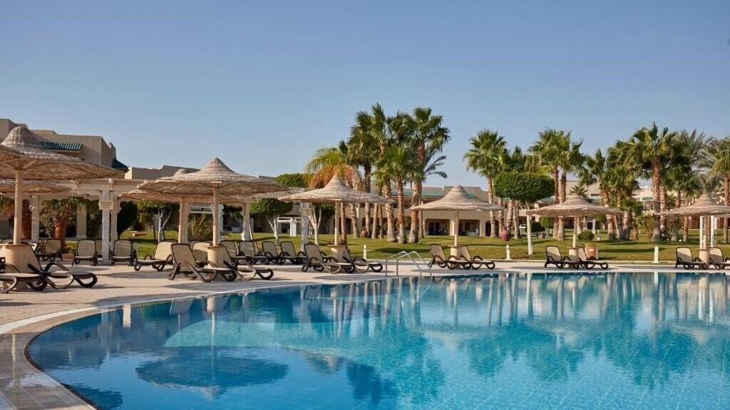 Zdjęcie Coral Sea Holiday Resort & Aqua Park 5*
