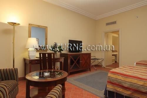 Готель Ramada Plaza Naama Bay 4*